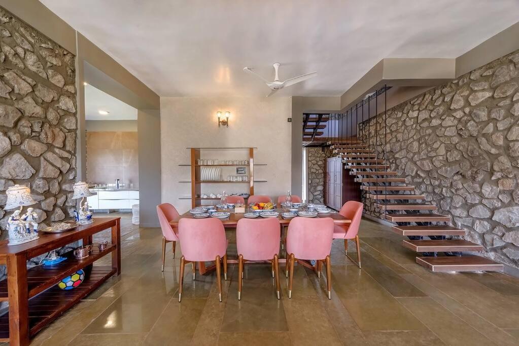 Stone Mansion By Phoenix Stays Igatpuri Exterior foto