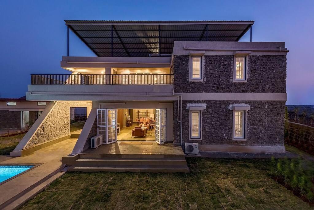 Stone Mansion By Phoenix Stays Igatpuri Exterior foto
