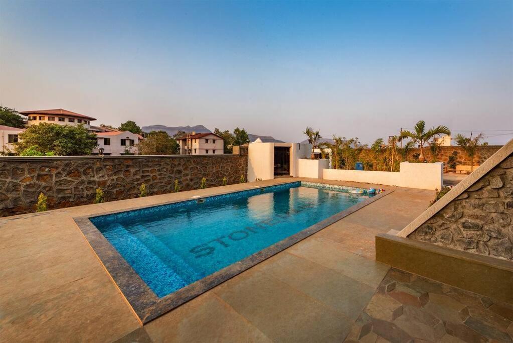 Stone Mansion By Phoenix Stays Igatpuri Exterior foto
